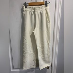 Lululemon Softstreme Crop Pants